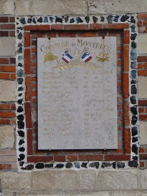 Monument aux Morts de Montreuil